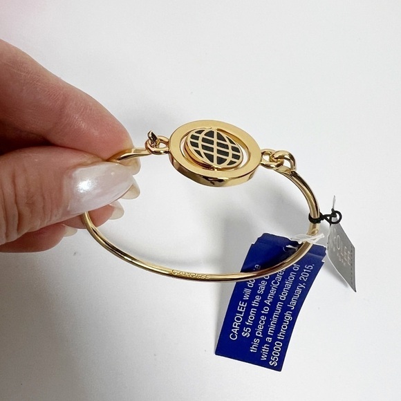Carolee of New York gold tone 2 sided Hope and globe AmeriCares bracelet NWT - Picture 11 of 11